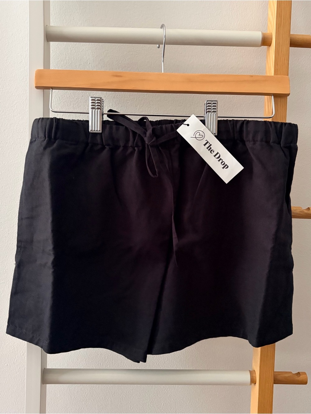 NWT Women's The Drop Black Drawstring Shorts
